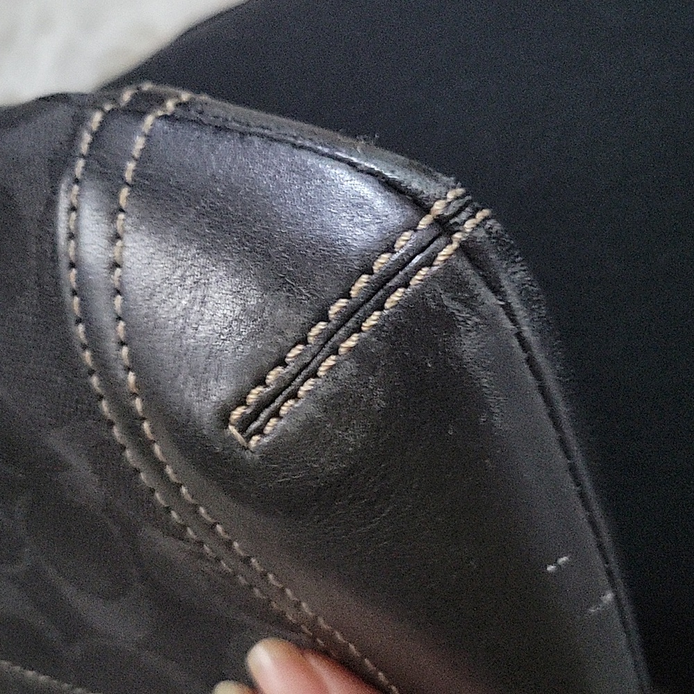 Y2K Coach Signature Shoulder Bag - Picture 11 of 11
